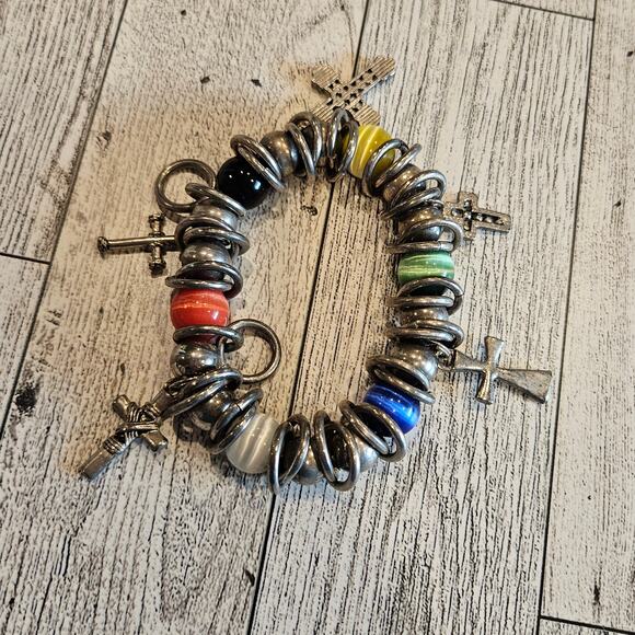 Stretch Bracelet Silver Tone Cross Charms Multicolor Beads Religious Women's - Picture 3 of 7